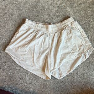 lululemon athletica Light Cream hotty hot shorts